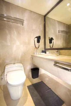 Aston Priority Simatupang And Conference Center Hotel 4*